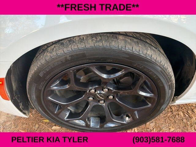 2019 Chrysler 300 Touring