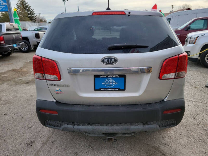 2011 Kia Sorento LX