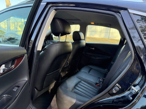 2013 Infiniti EX37 Journey