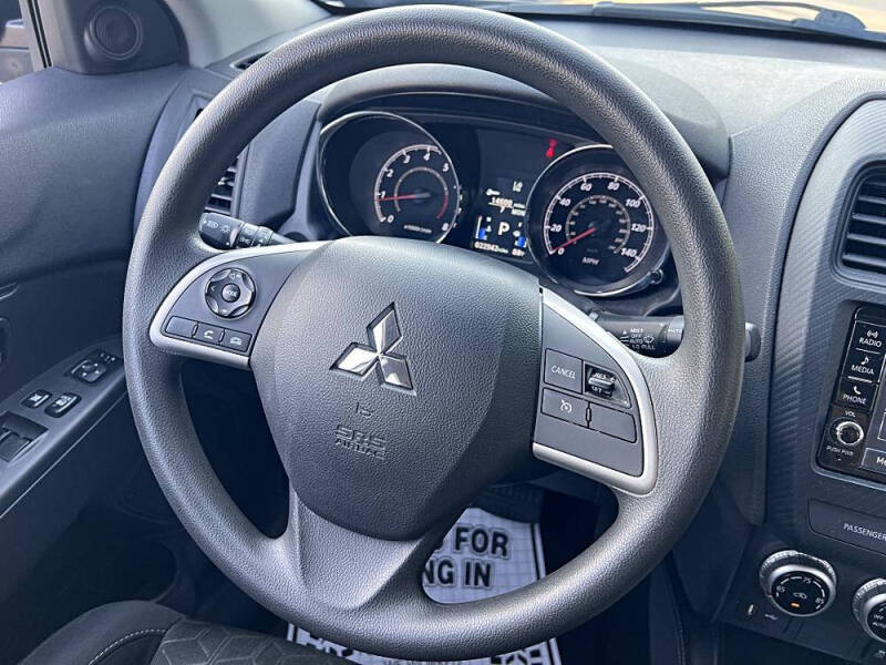 2023 Mitsubishi Outlander Sport