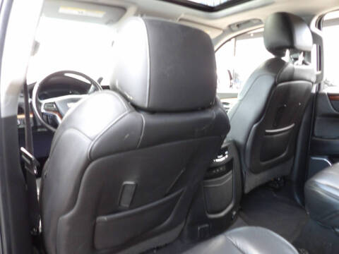 2017 Cadillac Escalade ESV Premium Luxury