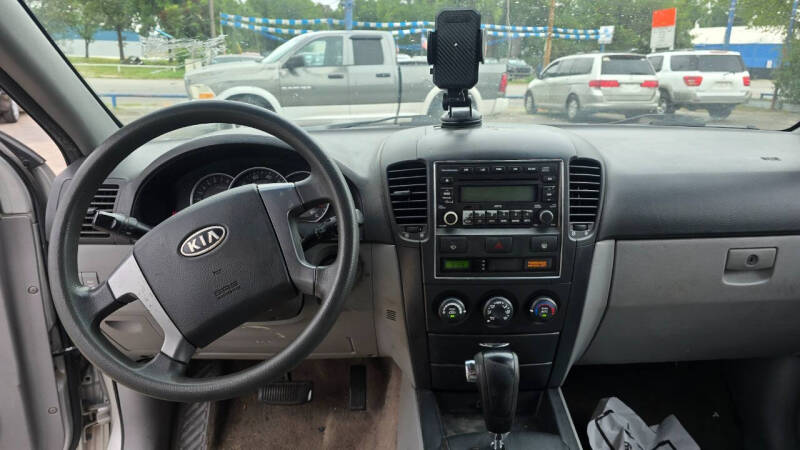 2008 Kia Sorento LX