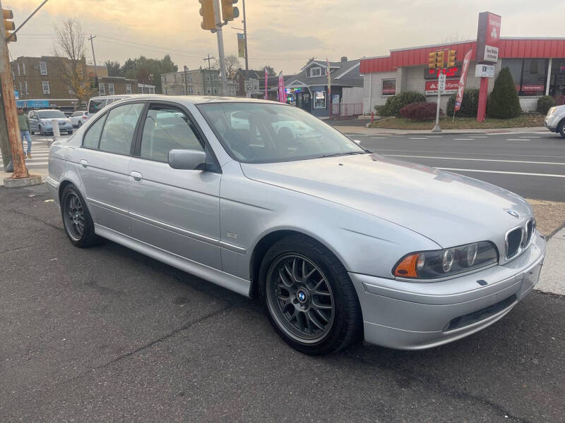2003 BMW 5 Series 530i