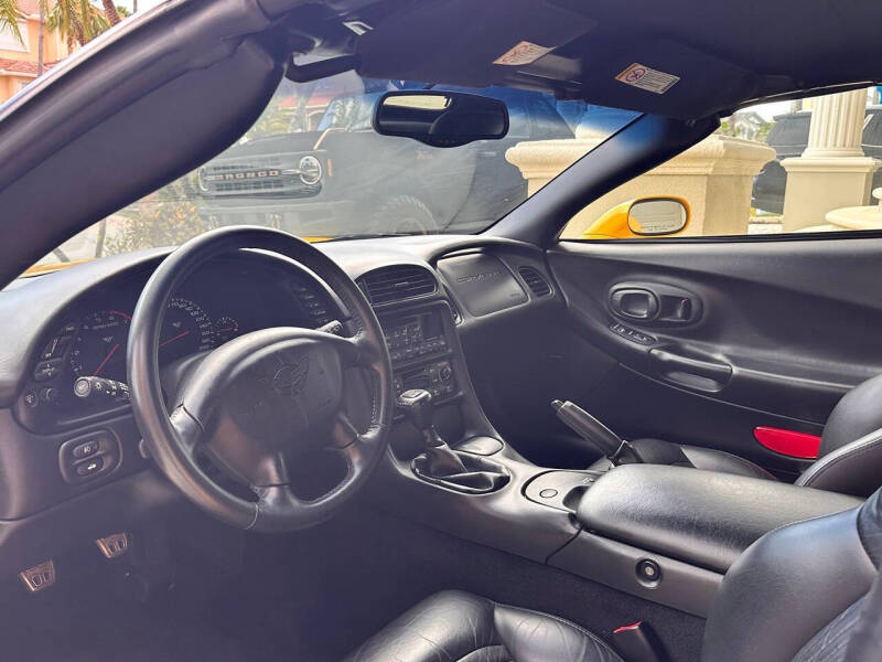 2004 Chevrolet Corvette