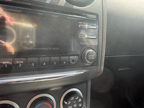2013 Nissan Rogue S