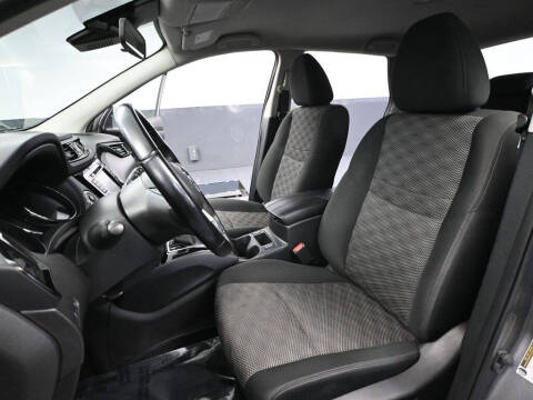 2021 Nissan Rogue Sport SV