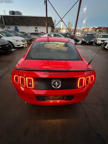 2014 Ford Mustang V6