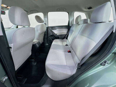 2017 Subaru Forester 2.5i