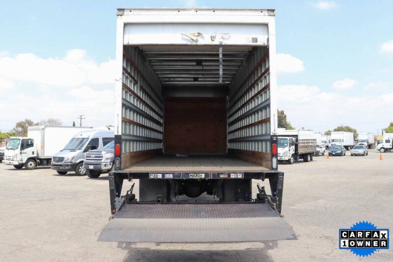 2019 International DuraStar 4300