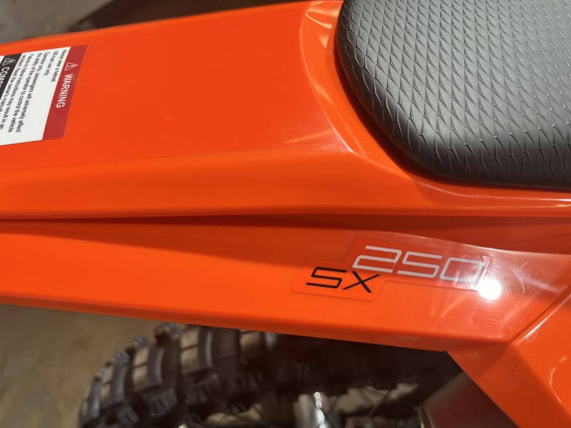 2025 KTM 250 SX