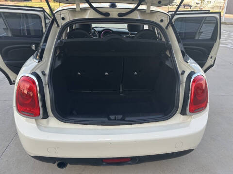 2016 MINI Hardtop 4 Door Cooper