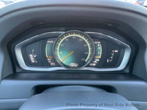 2017 Volvo XC60 T6 Dynamic