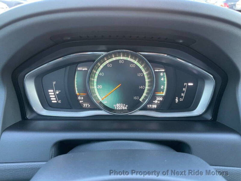 2017 Volvo XC60 T6 Dynamic