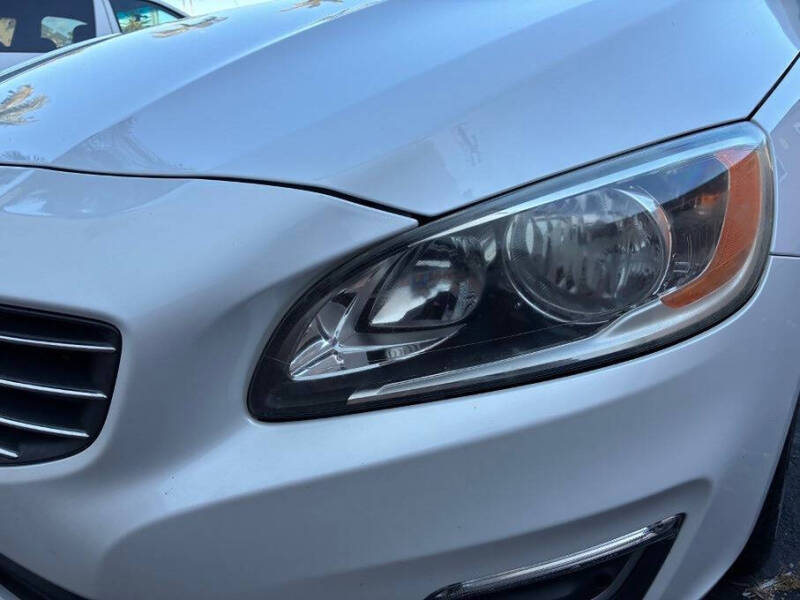 2015 Volvo V60 T5 Drive-E Premier