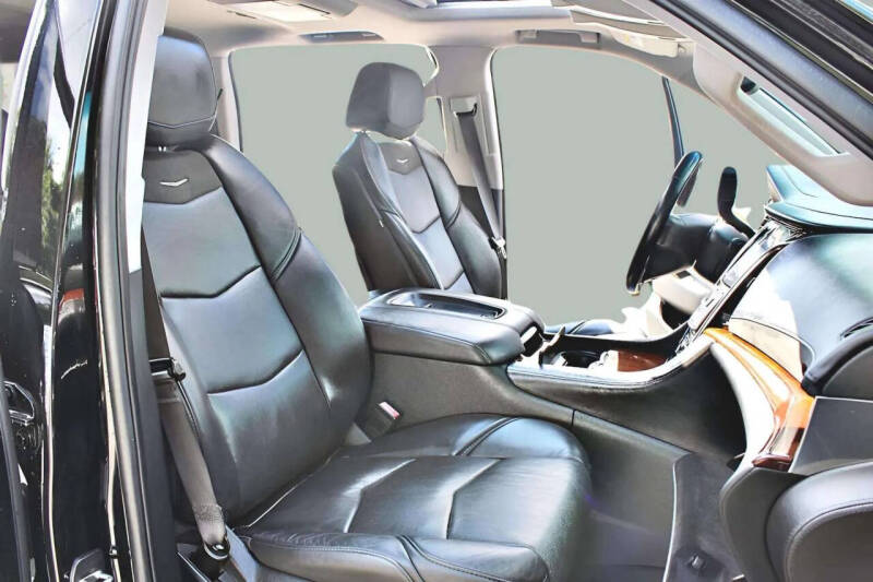 2015 Cadillac Escalade ESV Premium