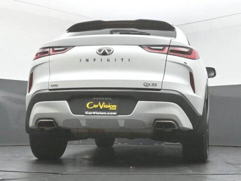 2025 Infiniti QX55 Essential