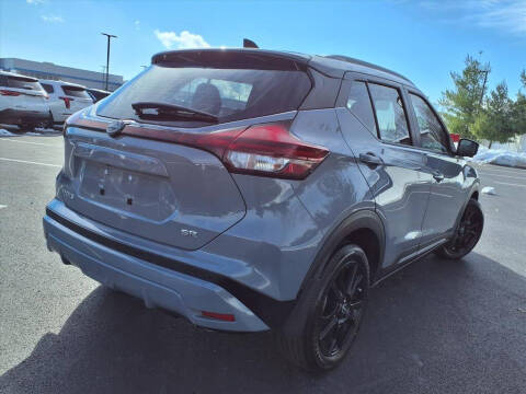 2023 Nissan Kicks SR
