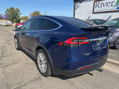 2017 Tesla Model X 75D