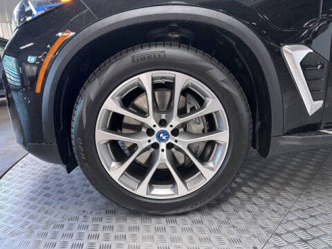 2024 BMW X5 xDrive50e