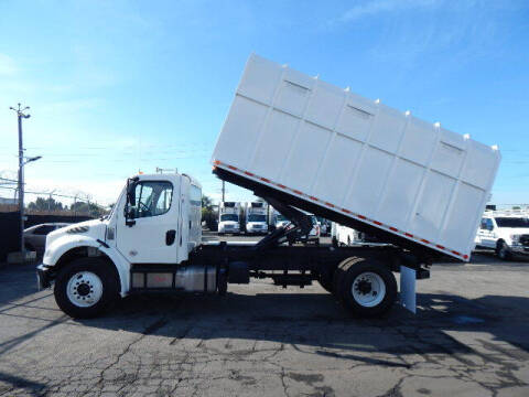2019 Freightliner M2 106