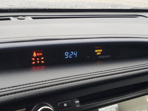 2019 Toyota Highlander LE Plus