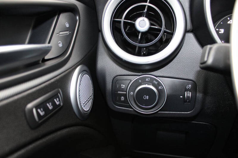 2023 Alfa Romeo Stelvio Ti