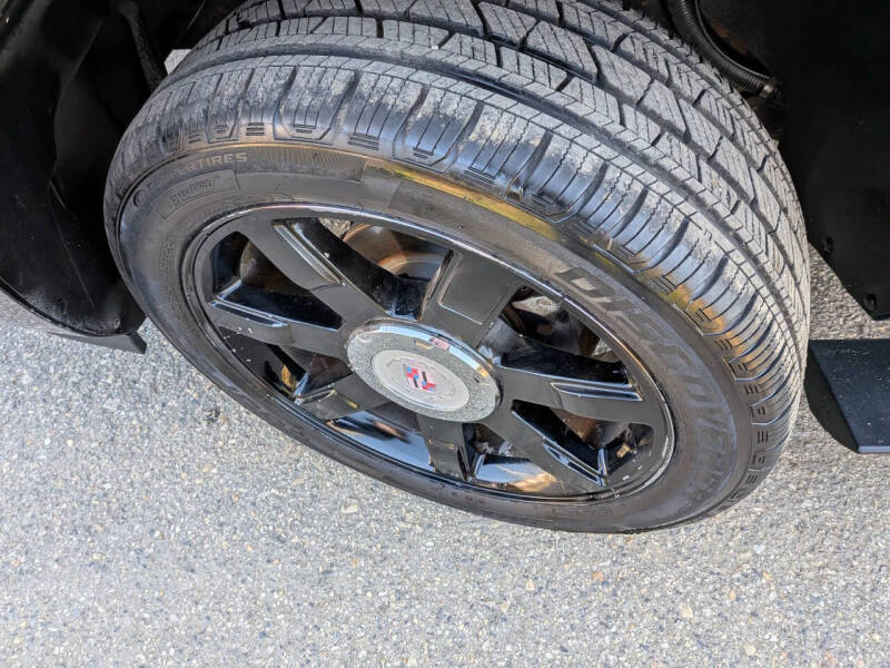 2011 Cadillac Escalade Premium