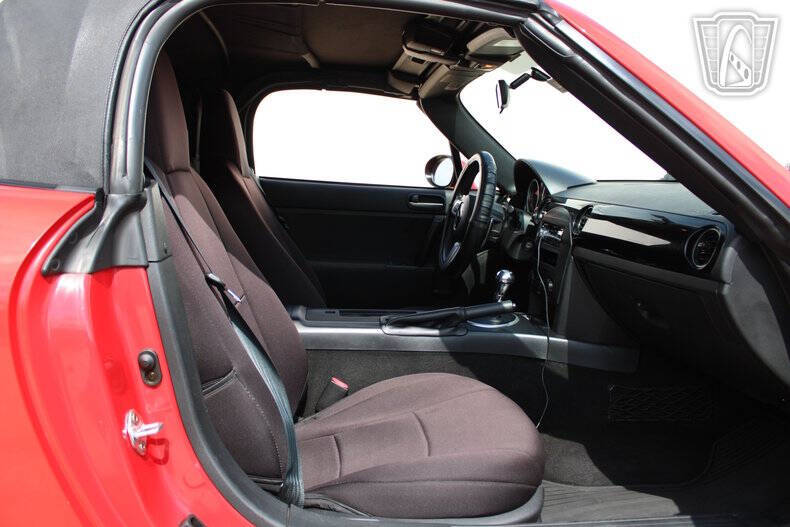 2006 Mazda MX-5 Miata