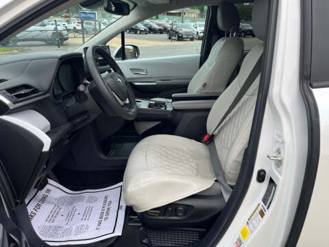 2025 Toyota Sienna