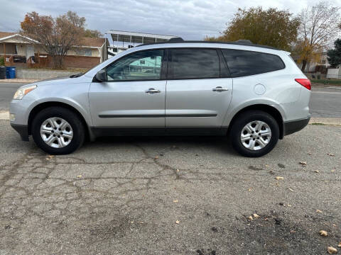 2011 Chevrolet Traverse LS
