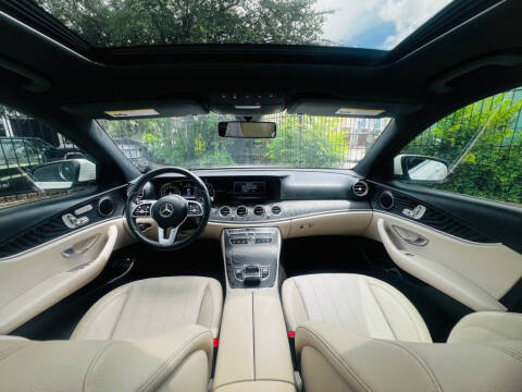 2019 Mercedes-Benz E-Class E 300