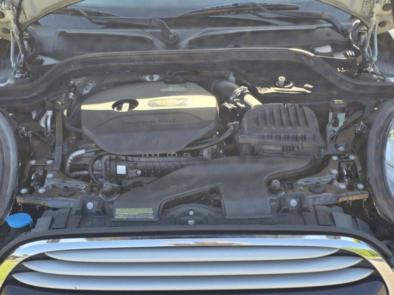 2015 MINI Hardtop 4 Door Cooper