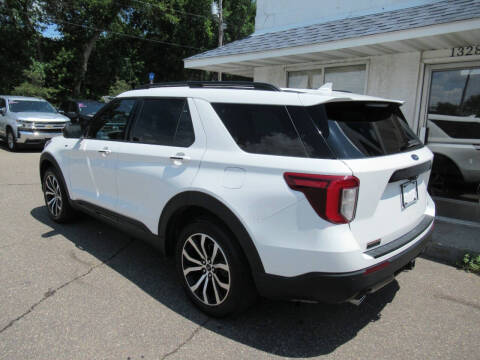 2022 Ford Explorer ST-Line