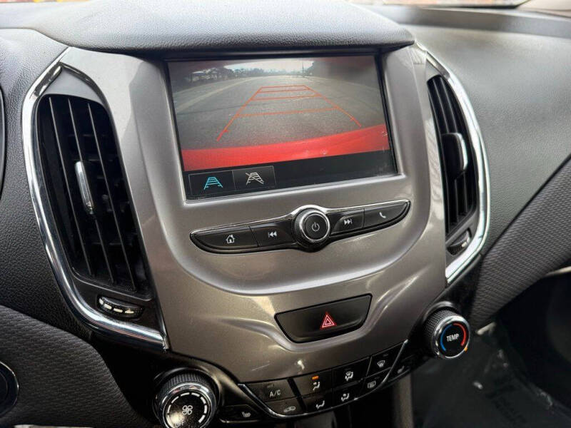 2018 Chevrolet Cruze LT Auto