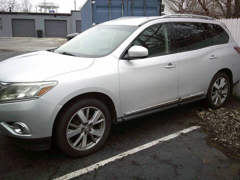 2013 Nissan Pathfinder Platinum