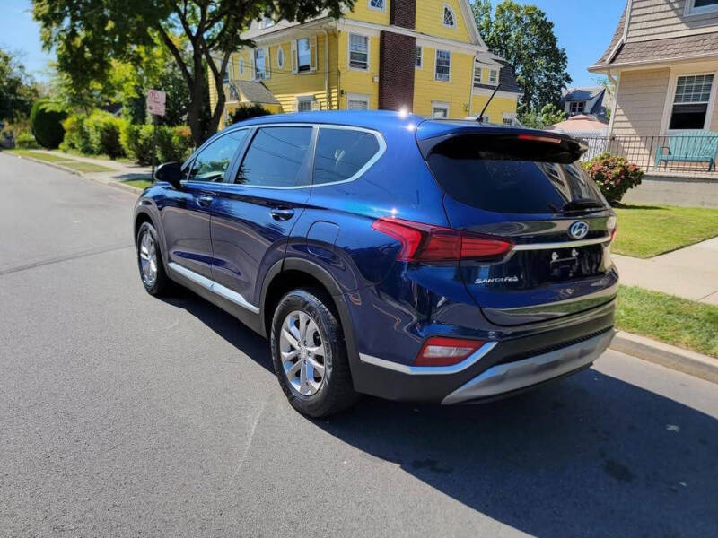 2019 Hyundai Santa Fe SE 2.4L