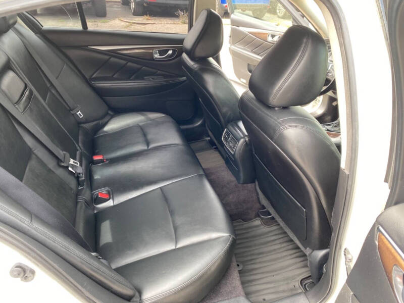 2018 Infiniti Q50 3.0T Luxe