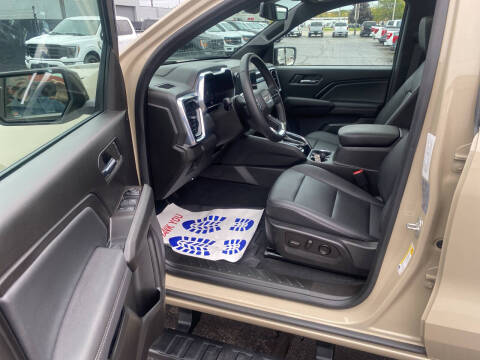 2024 GMC Canyon Elevation