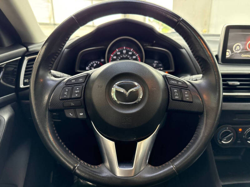 2016 Mazda MAZDA3 i Touring
