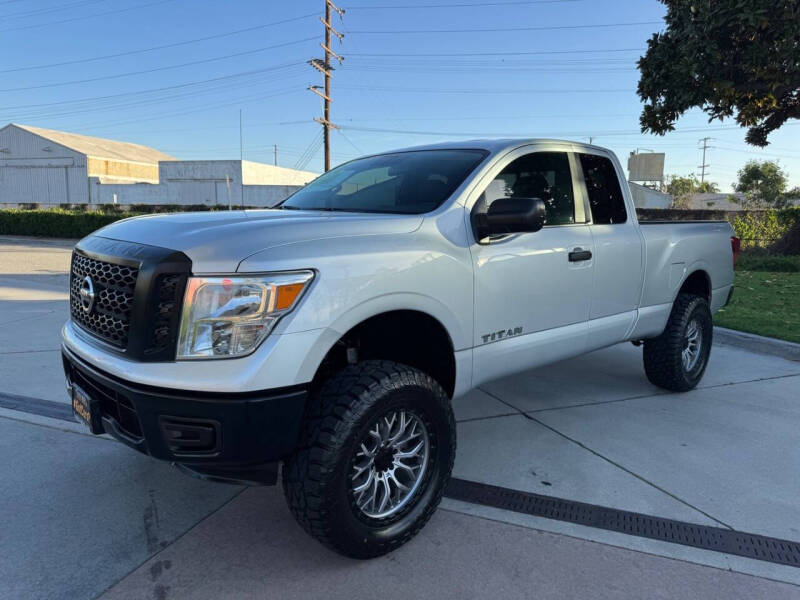 2017 Nissan Titan S