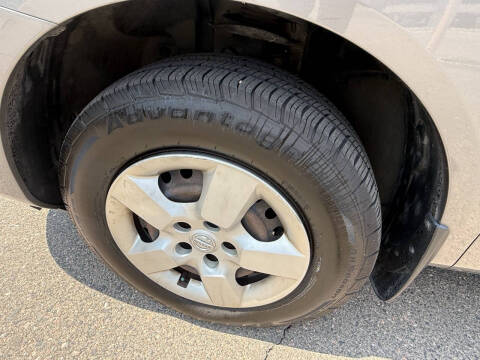 2012 Nissan Rogue S
