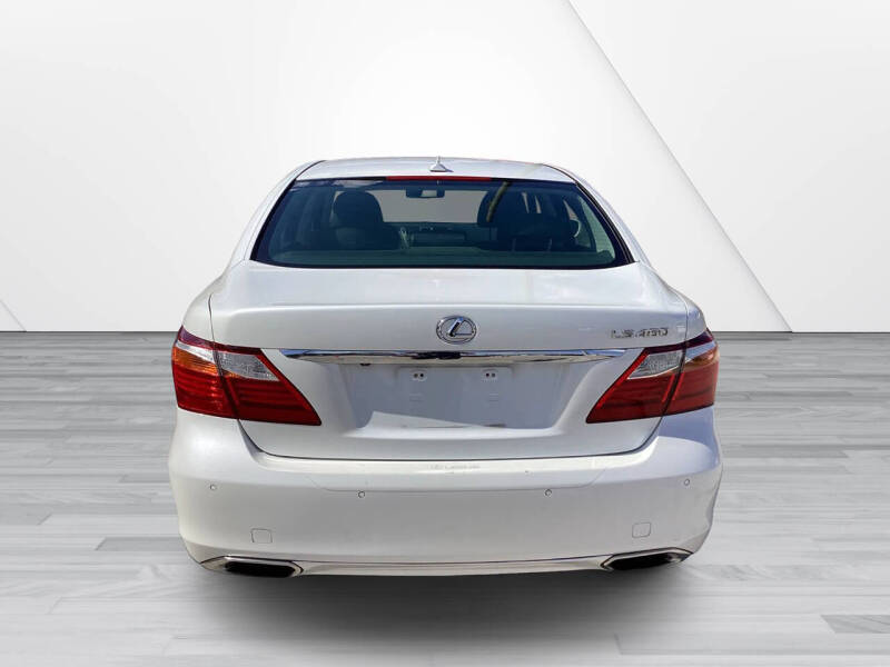 2011 Lexus LS 460