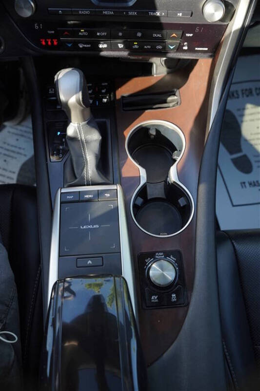 2022 Lexus RX 450h