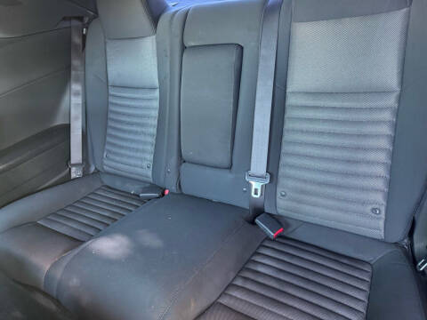 2013 Dodge Challenger SXT