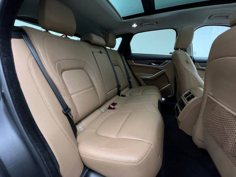 2022 Jaguar F-PACE P250 S