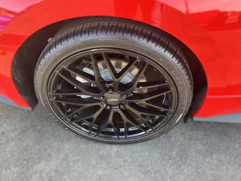 2021 Ford Mustang EcoBoost