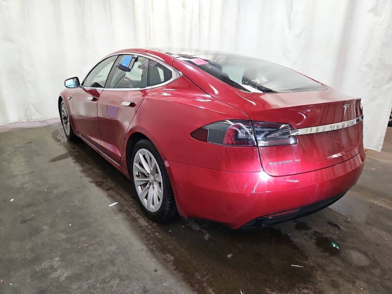 2016 Tesla Model S 75D