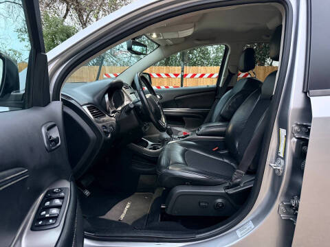 2017 Dodge Journey Crossroad