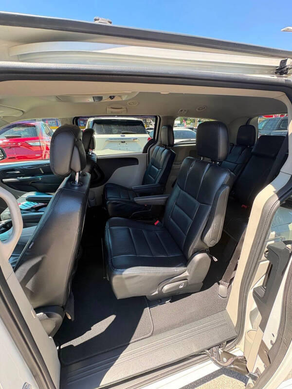 2013 Dodge Grand Caravan SXT