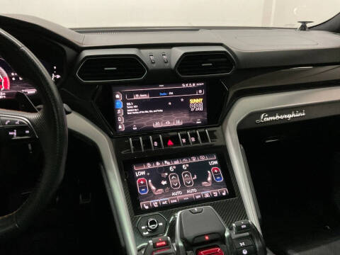 2021 Lamborghini Urus